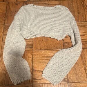 Cropped knit sweater!